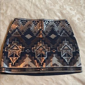 Stretchy sequence skirt.